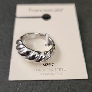 Francesca's Stainless Steel Twisted Dome Ring - Silver Tone, Size 7